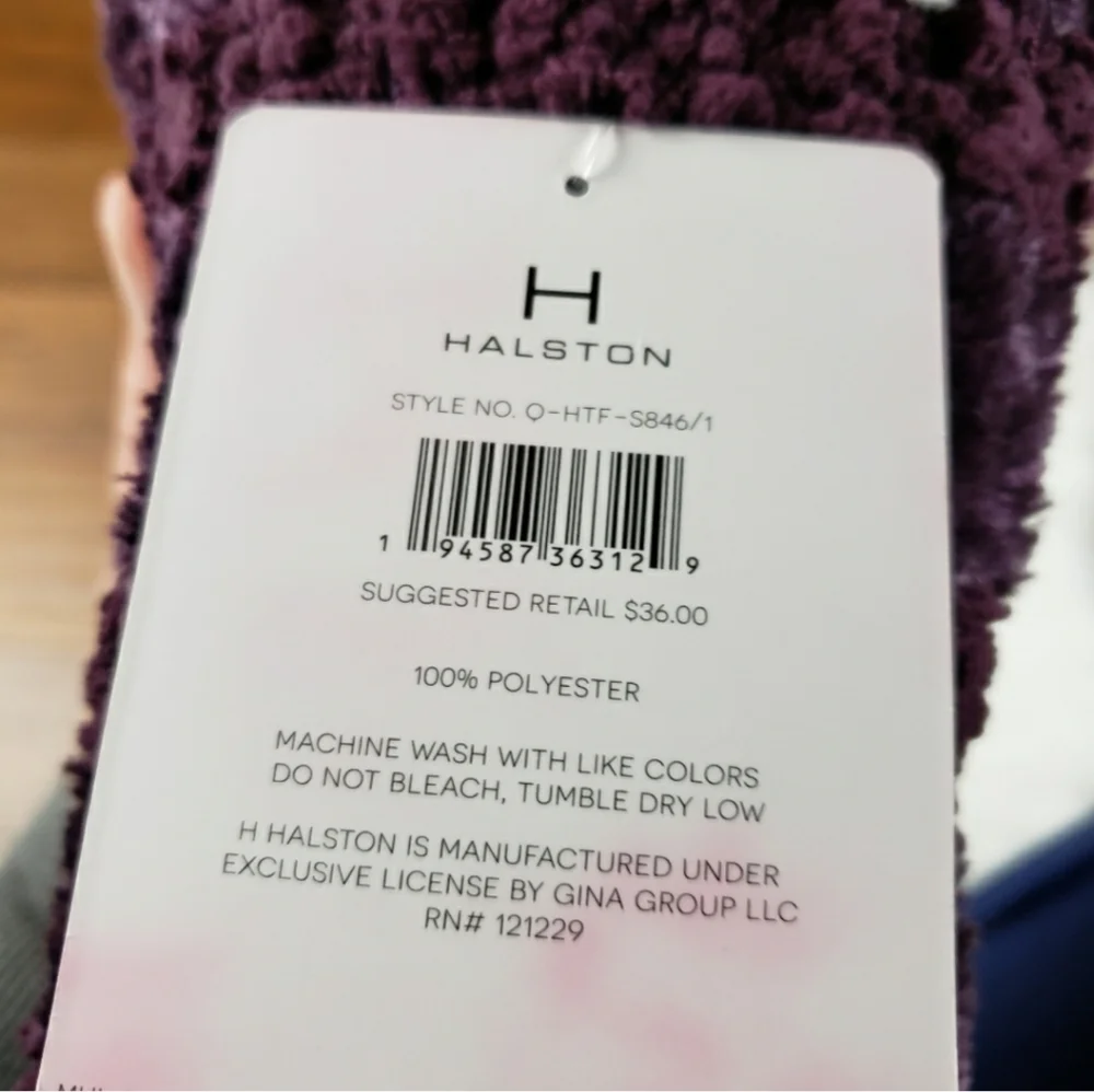 H by Halston halston lounge